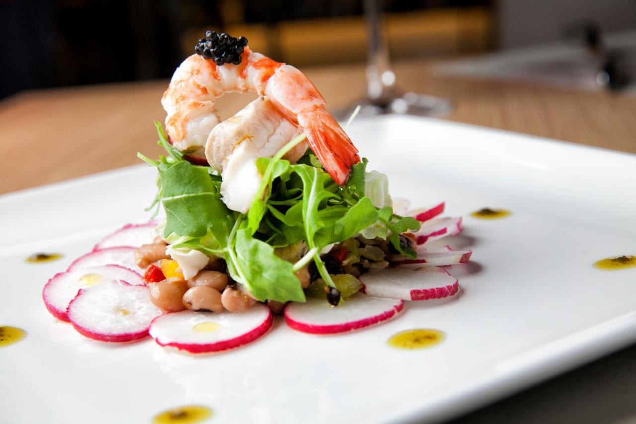 The Excelsior - Small Luxury Hotels Of The World Tesalonika Bagian luar foto A salad with shrimp